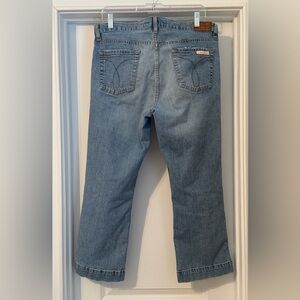 Calvin Klein Cropped Jeans Size 10